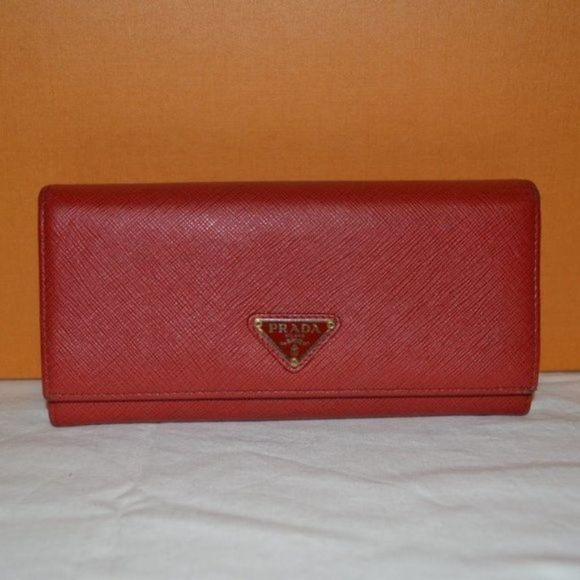Prada Silver Logo Plaque Fold - Picture 1 of 16